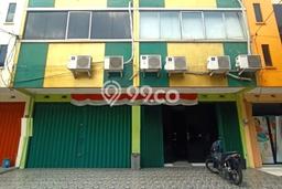 LOKASI STRATEGIS! Ruko di Duren Sawit, Luas 462m2m², Area Komersial LOKASI STRATEGIS! Ruko di Duren Sawit, Luas 462m2m², Area Komersial