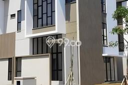 Dijual Rumah Mewah Megah Dengan View Cantik di Jakarta Garden City, Jakarta Timur Dijual Rumah Mewah Megah Dengan View Cantik di Jakarta Garden City, Jakarta Timur