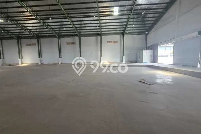 Gudang Kawasan Komersial di Ngaliyan, Luas 2720m², For Rent, Ready Pakai Gudang Kawasan Komersial di Ngaliyan, Luas 2720m², For Rent, Ready Pakai