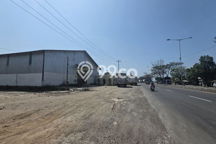 Gudang Kawasan Kaliwungu, Luas 750m², Akses Utama, Ready Operasi Gudang Kawasan Kaliwungu, Luas 750m², Akses Utama, Ready Operasi