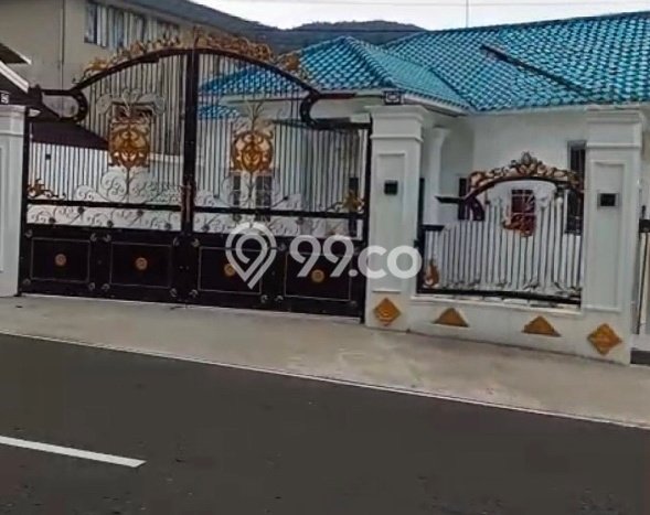 For Sale Vila di , Area 600m2m², Lokasi Premium For Sale Vila di , Area 600m2m², Lokasi Premium