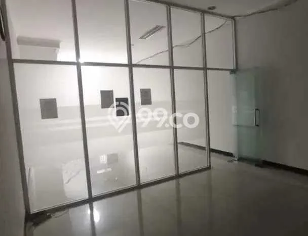 Ruko Area Niaga di Ungaran, Luas 220m², Siap Operasi Ruko Area Niaga di Ungaran, Luas 220m², Siap Operasi