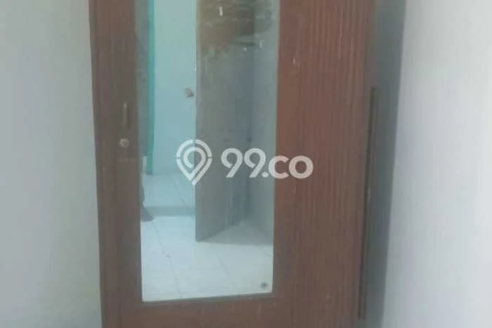 Lokasi strategis! Rumah siap huni disewakan di Pati LB 108m2 Lokasi strategis! Rumah siap huni disewakan di Pati LB 108m2