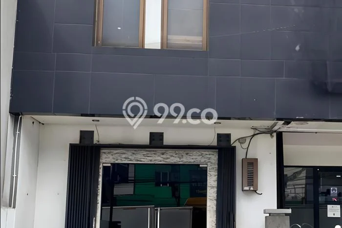 Unit Ruko Dijual di Jakarta Selatan LT 110m2 & LB 210m2 Unit Ruko Dijual di Jakarta Selatan LT 110m2 & LB 210m2