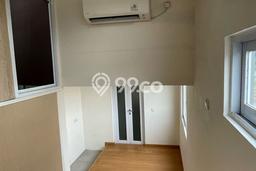 Rumah Modern 1 KT di BSD City Tangerang Full Furnished Rumah Modern 1 KT di BSD City Tangerang Full Furnished