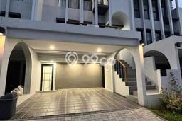 Disewakan Rumah Murah di BSD Green Wich Tangerang dengan 4 KT Disewakan Rumah Murah di BSD Green Wich Tangerang dengan 4 KT