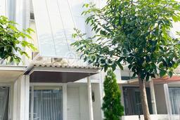 Hunian Nyaman Asri 2 KT Siap Huni di BSD City Tangerang Hunian Nyaman Asri 2 KT Siap Huni di BSD City Tangerang