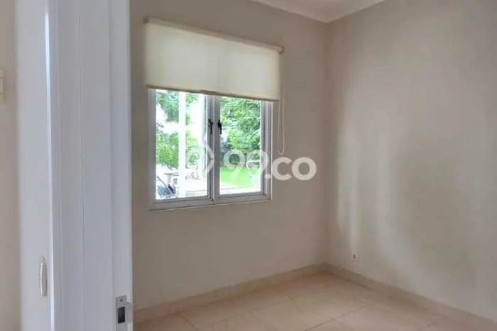 Disewakan Rumah Murah di BSD Vanya Park Tangerang dengan 3 Kamar Tidur Disewakan Rumah Murah di BSD Vanya Park Tangerang dengan 3 Kamar Tidur