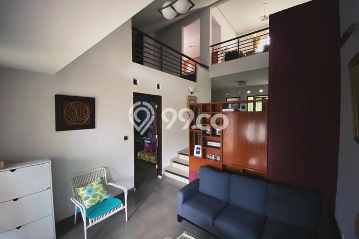 Siap Huni Hunian Elit 5 Kamar di Bandung Kulon Dekat ke Mana Pun Siap Huni Hunian Elit 5 Kamar di Bandung Kulon Dekat ke Mana Pun