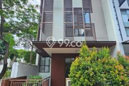 Rumah Luas Asri 3 KT Siap Huni di BSD Tangerang Rumah Luas Asri 3 KT Siap Huni di BSD Tangerang