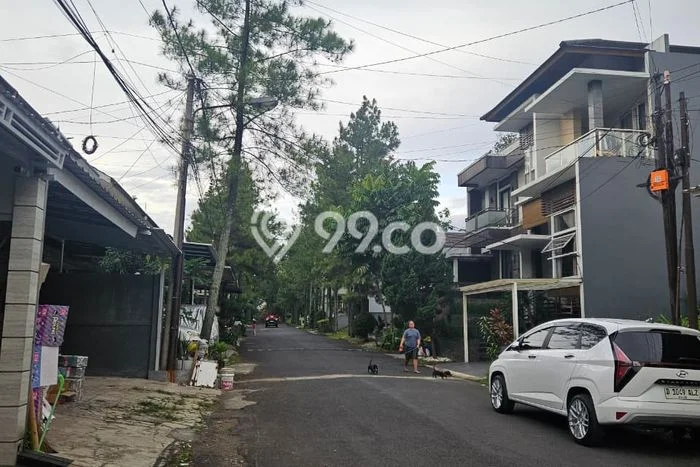 Jual Rumah Strategis Bagus Punya 5 KT di Bandung Kulon Bandung - Jual Rumah Strategis Bagus Punya 5 KT di Bandung Kulon Bandung -