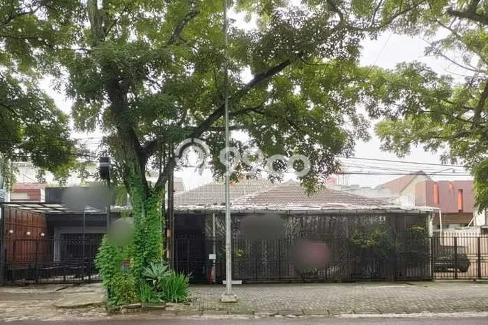 Hunian Mewah LB 317m2 Siap Huni Desain Elegan di Burangrang, Bandung Hunian Mewah LB 317m2 Siap Huni Desain Elegan di Burangrang, Bandung