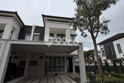 For Sale! Luxury House LT 198m2 Desain Elegan di Podomoro Park Bandung For Sale! Luxury House LT 198m2 Desain Elegan di Podomoro Park Bandung