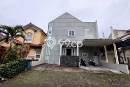 Jual Rumah Luas Megah Dengan View Cantik di Tubagus Ismail, Bandung Jual Rumah Luas Megah Dengan View Cantik di Tubagus Ismail, Bandung
