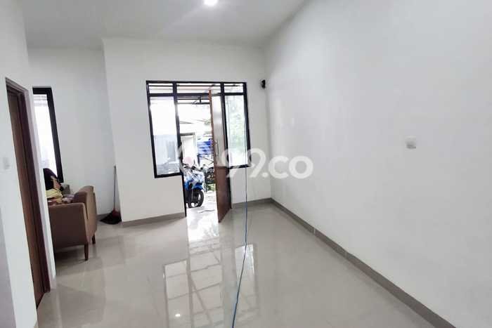 Rumah Modern Cantik 3 KT Bisa Langsung Pindah di Cilengkrang Rumah Modern Cantik 3 KT Bisa Langsung Pindah di Cilengkrang