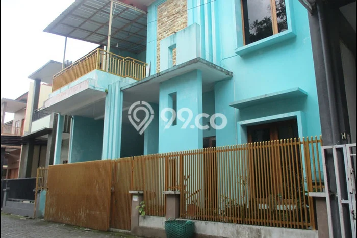 PROPERTI UNGGULAN! Rumah Strategis di Ngaglik, Luas 115m² LB 180m² PROPERTI UNGGULAN! Rumah Strategis di Ngaglik, Luas 115m² LB 180m²