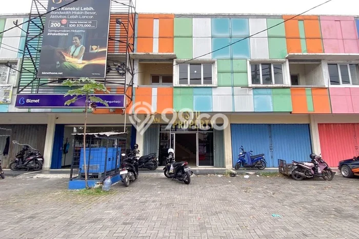 POTENSI BESAR! Ruko di Sewon, Luas 125m², Area Komersial POTENSI BESAR! Ruko di Sewon, Luas 125m², Area Komersial