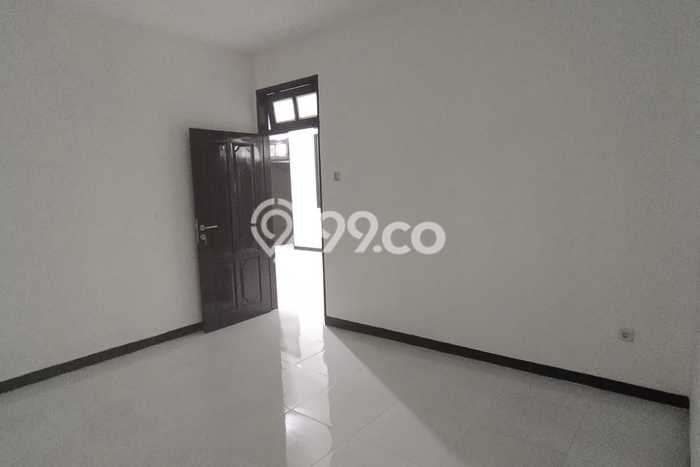 Unit Komersial Disewakan di Jakarta Utara Area Strategis Harga Kompetitif Unit Komersial Disewakan di Jakarta Utara Area Strategis Harga Kompetitif