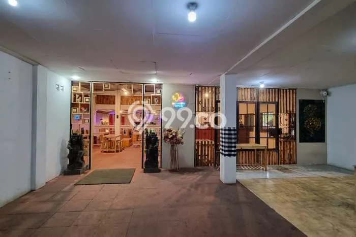 Area Ramai! Ruko Dijual di Limo untuk Bisnis Luas Bangunan 425m2 Area Ramai! Ruko Dijual di Limo untuk Bisnis Luas Bangunan 425m2
