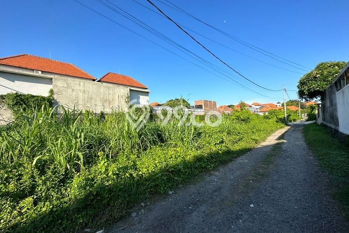 Tanah Dijual Lokasi Strategis di Denpasar dengan Luas 459m2 Tanah Dijual Lokasi Strategis di Denpasar dengan Luas 459m2