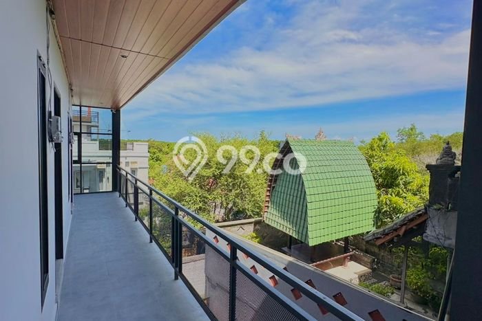 Unit Kost Dijual di Jimbaran dengan 18 Kamar Area Strategis Unit Kost Dijual di Jimbaran dengan 18 Kamar Area Strategis