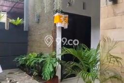 For Sale Rumah 3 Kamar Lokasi Ideal Nyaman dan Strategis di Denpasar Timur For Sale Rumah 3 Kamar Lokasi Ideal Nyaman dan Strategis di Denpasar Timur