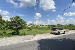 Tanah Siap Bangun Dijual di Yogyakarta Punya Luas 140m2 Tanah Siap Bangun Dijual di Yogyakarta Punya Luas 140m2