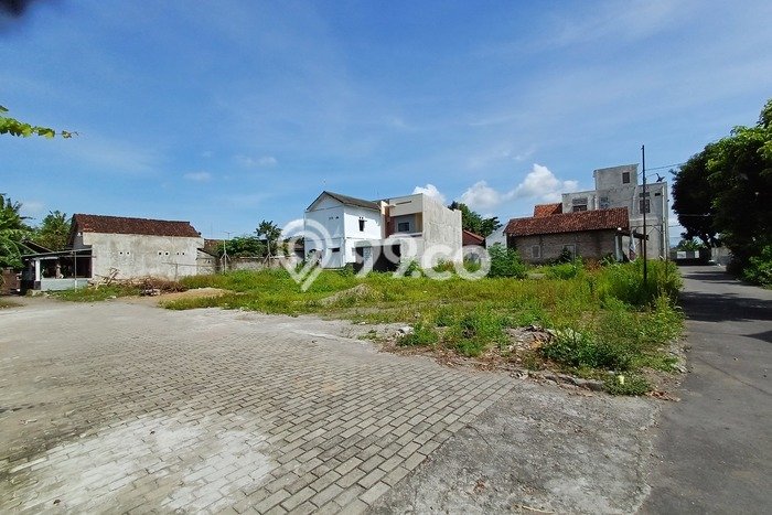 Lahan Kosong Dijual di Sleman dengan Area 256m2 Lahan Kosong Dijual di Sleman dengan Area 256m2
