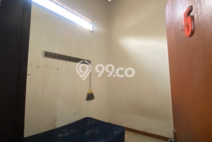 Dijual Rumah Kost di BKR, Bandung, 9 KT, 3 KM, Bangunan 180m2 Dijual Rumah Kost di BKR, Bandung, 9 KT, 3 KM, Bangunan 180m2