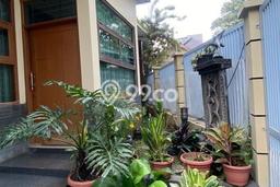 Rumah Luxury Modern Tanpa Renovasi di Asia Afrika Bandung Rumah Luxury Modern Tanpa Renovasi di Asia Afrika Bandung