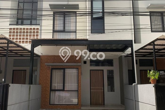 Rumah Luas Asri 4 KT Siap Huni di Buah Batu Bandung Rumah Luas Asri 4 KT Siap Huni di Buah Batu Bandung