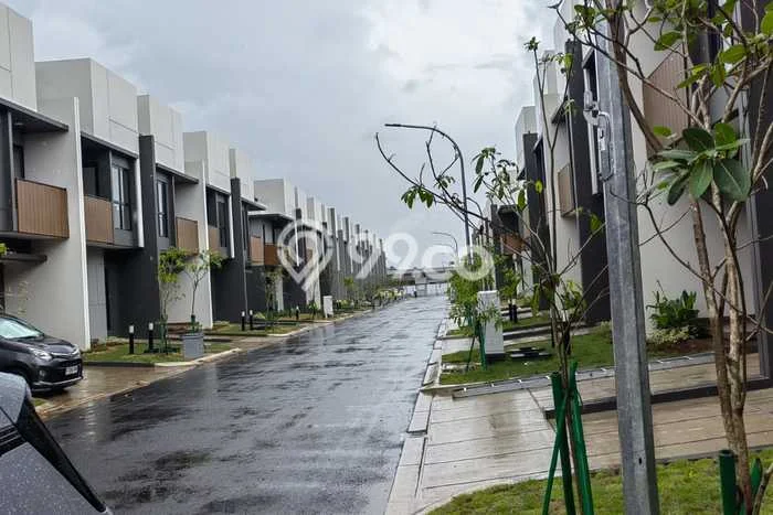 Rumah Nyaman di Summarecon Crown Gading, 1 KM, Area Strategis, Luas 55m² LB 50m² Rumah Nyaman di Summarecon Crown Gading, 1 KM, Area Strategis, Luas 55m² LB 50m²