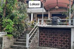 Ready to Use! Luxury House LT 841m2 Desain Elegan di Surya Sumantri Ready to Use! Luxury House LT 841m2 Desain Elegan di Surya Sumantri