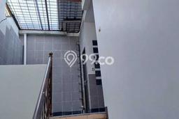 AREA TERSIBUK! Ruko Kawasan Cikutra, Luas 180m2m², Nilai Tinggi AREA TERSIBUK! Ruko Kawasan Cikutra, Luas 180m2m², Nilai Tinggi