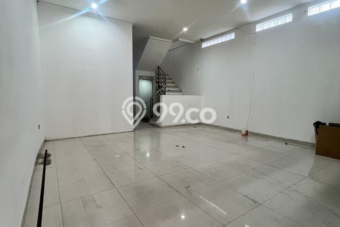 LOKASI STRATEGIS! Ruko di Peta, Luas 156m², Area Komersial, Mainroad LOKASI STRATEGIS! Ruko di Peta, Luas 156m², Area Komersial, Mainroad