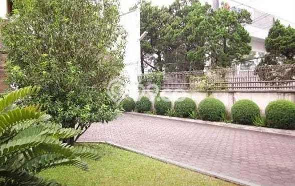 Dijual Rumah Mewah Megah Dengan View Cantik di Setiabudi, Bandung Dijual Rumah Mewah Megah Dengan View Cantik di Setiabudi, Bandung