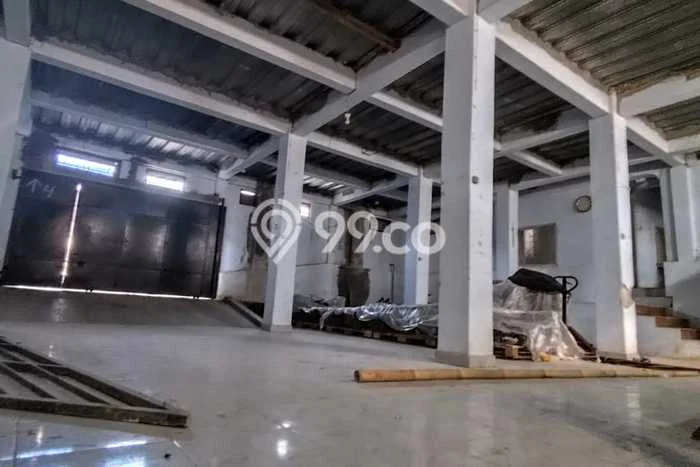 Gudang Disewakan Kawasan Soreang, Luas 400m2m², Area Utama, Akses Bagus Gudang Disewakan Kawasan Soreang, Luas 400m2m², Area Utama, Akses Bagus