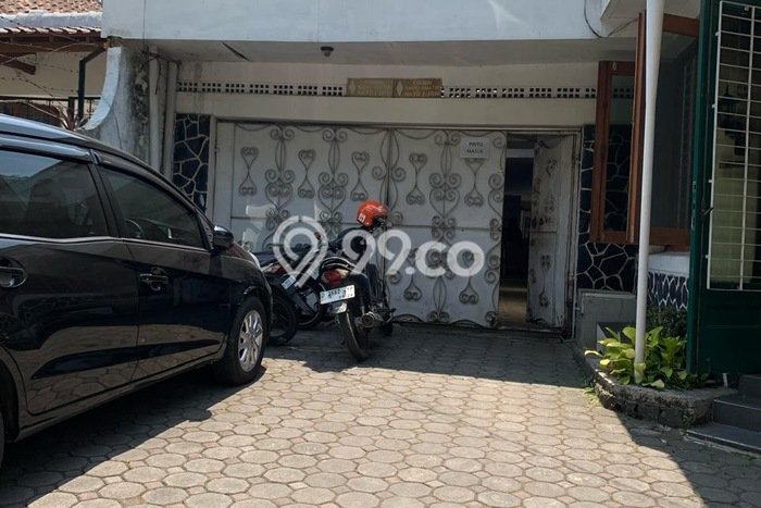 Hunian Elit LB 1000m2 Siap Pakai Desain Elegan di Dago, Bandung Hunian Elit LB 1000m2 Siap Pakai Desain Elegan di Dago, Bandung