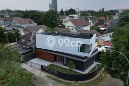 Rumah Elit LB 250m2 Siap Pakai Desain Elegan di BSD City, Tangerang Rumah Elit LB 250m2 Siap Pakai Desain Elegan di BSD City, Tangerang