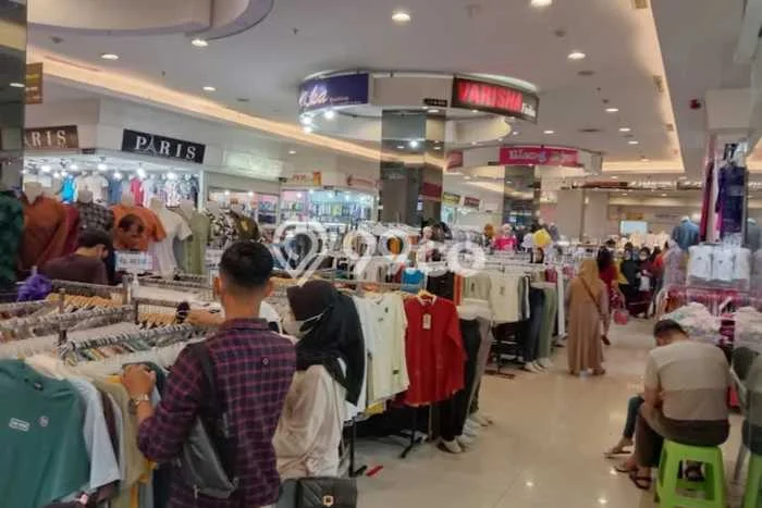 Komersial Bagus Dijual LB 7m2 Lokasi Strategis Tangerang Area Cocok untuk Bisnis Komersial Bagus Dijual LB 7m2 Lokasi Strategis Tangerang Area Cocok untuk Bisnis