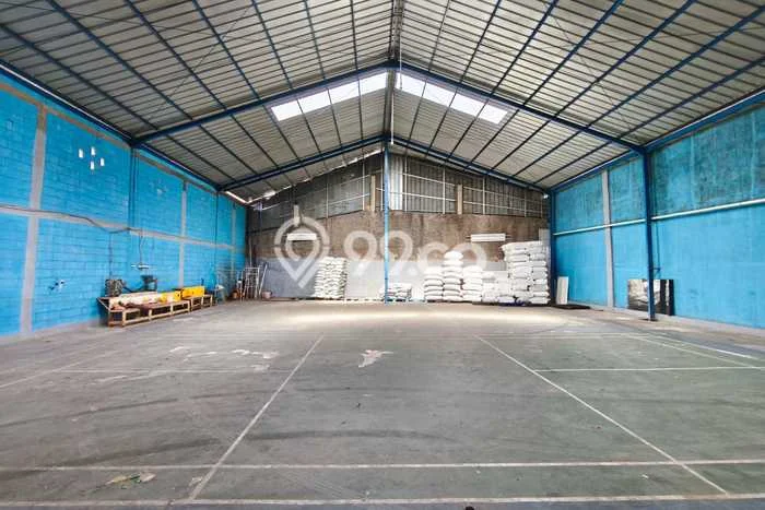 Gudang Komersial Disewakan di Margaasih Bandung Luas 396m2 Gudang Komersial Disewakan di Margaasih Bandung Luas 396m2