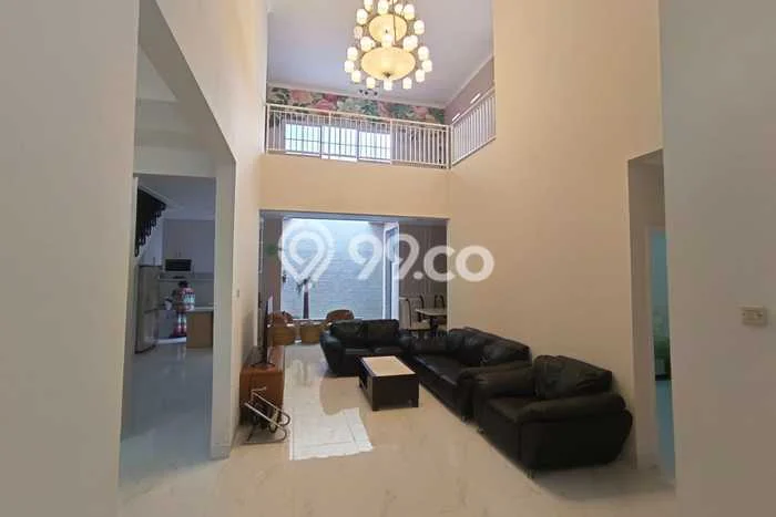 Disewakan! Rumah 5 Kamar Tidur &
4 Kamar Mandi di Kota Baru Parahyangan, Bandung Disewakan! Rumah 5 Kamar Tidur &
4 Kamar Mandi di Kota Baru Parahyangan, Bandung