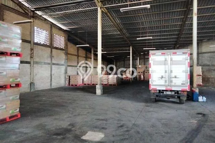 Unit Gudang Tersedia di Soekarno Hatta Spesifikasi LB 1037m2 Unit Gudang Tersedia di Soekarno Hatta Spesifikasi LB 1037m2