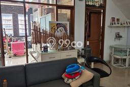 Rumah Mewah LB 300m2 Siap Pakai Desain Elegan di Mekar Wangi, Bandung Rumah Mewah LB 300m2 Siap Pakai Desain Elegan di Mekar Wangi, Bandung