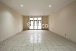 Ruko Dijual Lokasi Emas di Andir Luas 300m2 Ruko Dijual Lokasi Emas di Andir Luas 300m2