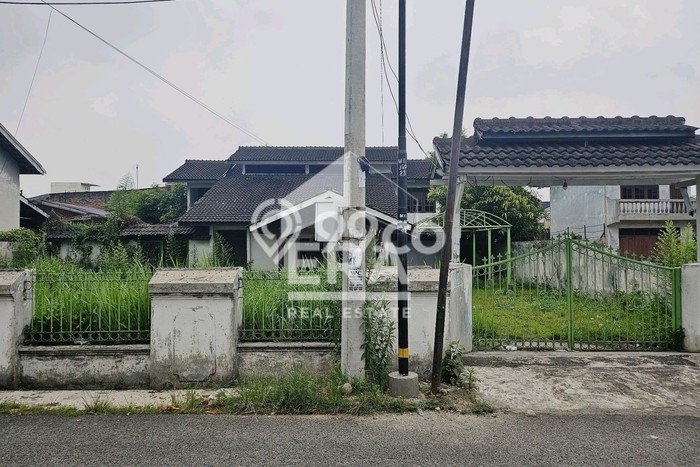 Jarang Ada! Tanah di Medan Kota Punya Luas 800m2 SHM Jarang Ada! Tanah di Medan Kota Punya Luas 800m2 SHM