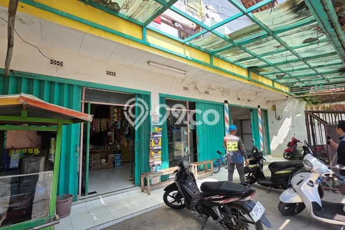Rumah Kost untuk Dijual di Rancaekek dengan 7 KT, 6 KM, Luas 250m2 Rumah Kost untuk Dijual di Rancaekek dengan 7 KT, 6 KM, Luas 250m2