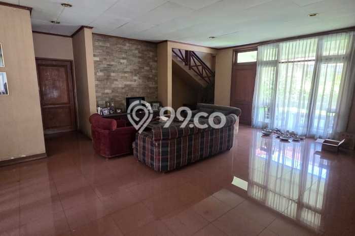 Sewa Rumah Murah di Pangkalan Jati Depok dengan 4 Kamar Tidur Sewa Rumah Murah di Pangkalan Jati Depok dengan 4 Kamar Tidur