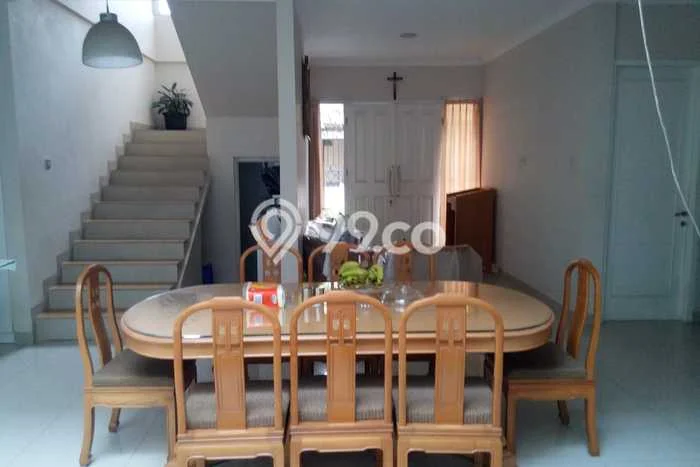 Ready to Use! Luxury House LT 160m2 Desain Modern di Cipinang Ready to Use! Luxury House LT 160m2 Desain Modern di Cipinang