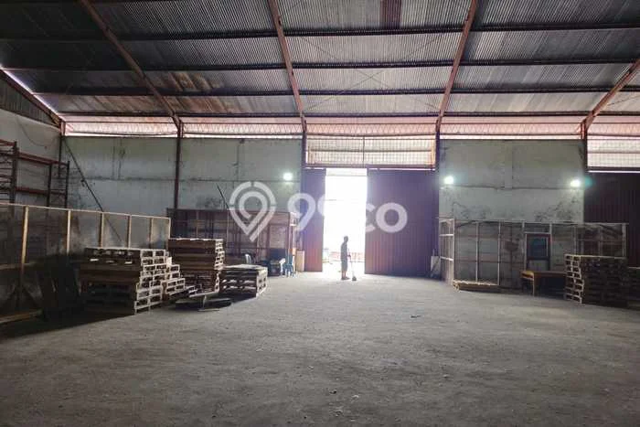 Unit Gudang Dijual di Madidir Bitung 960m2 Unit Gudang Dijual di Madidir Bitung 960m2